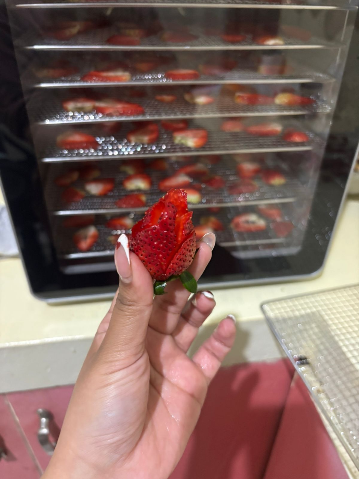 Strawberry Petals With Honey Dip